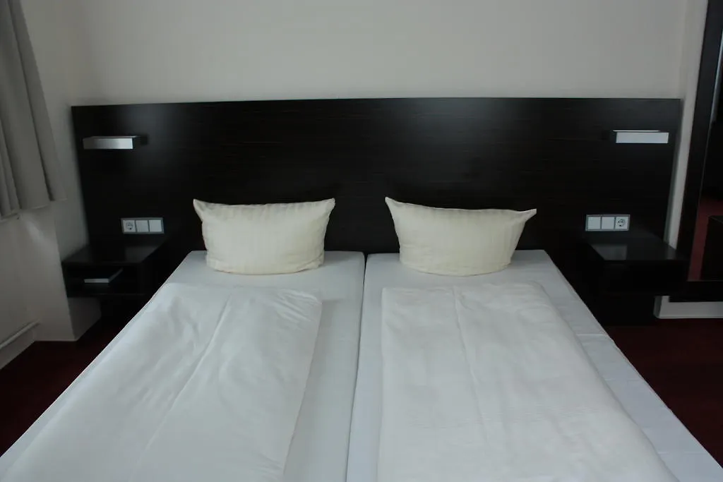 Fair Hotel Frankfurt - Europaallee Messe Frankfurt am Main 3*,